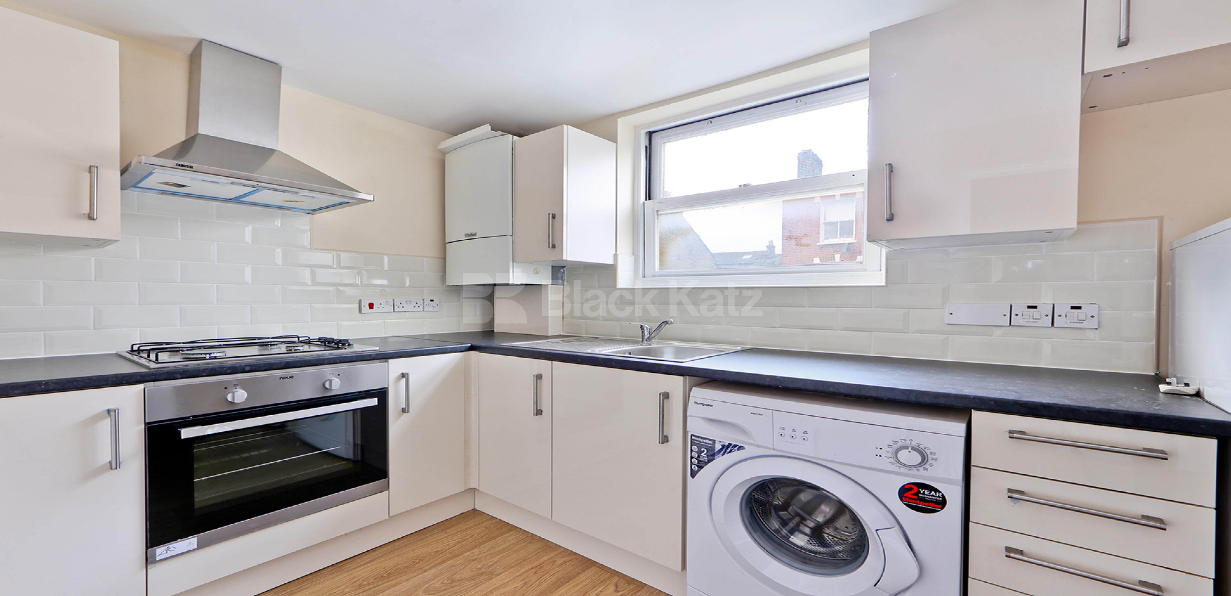 			UNDER OFFER, 1 Bedroom, 1 bath, 1 reception Penthouse			 Lavender Hill, Battersea/Clapham SW11